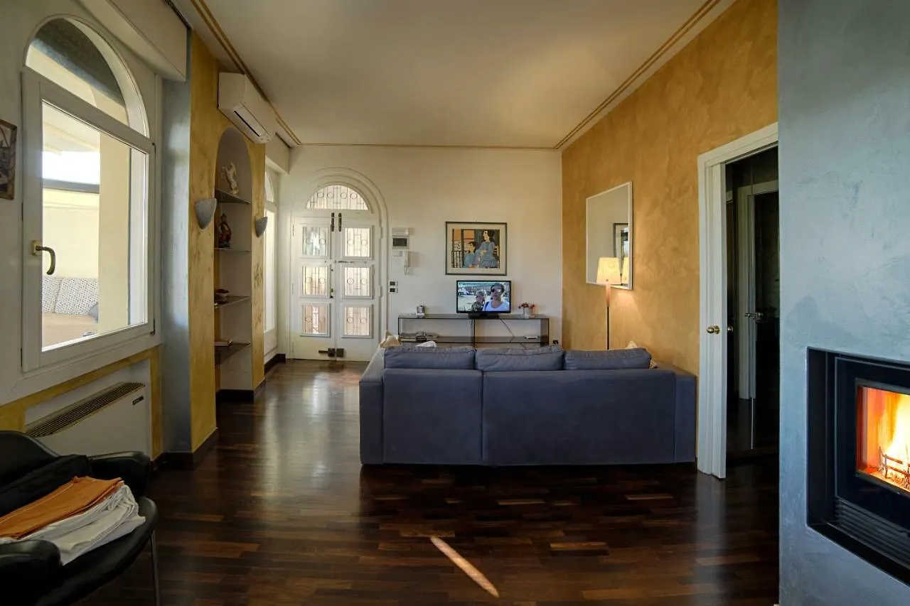 Holiday Treviso Attico Vittoria İtalya
