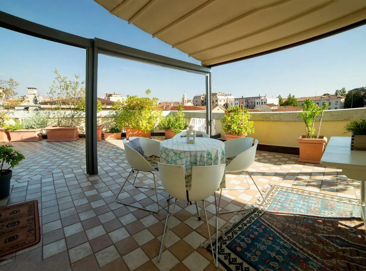 Holiday Treviso Attico Vittoria Apartment Italy